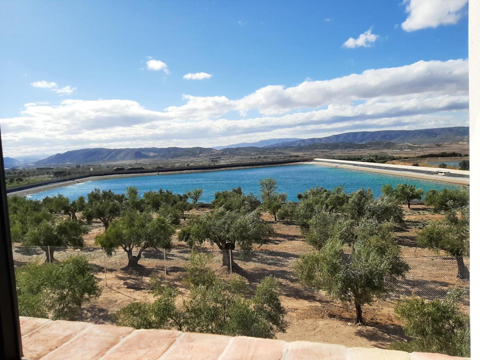Casita Del Embalse Con Encanto 比埃尔 外观 照片